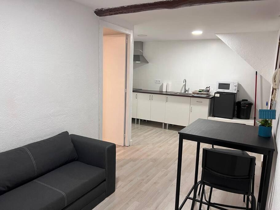 Piso En El Centro De Monistrol De Montserrat Bagian luar foto
