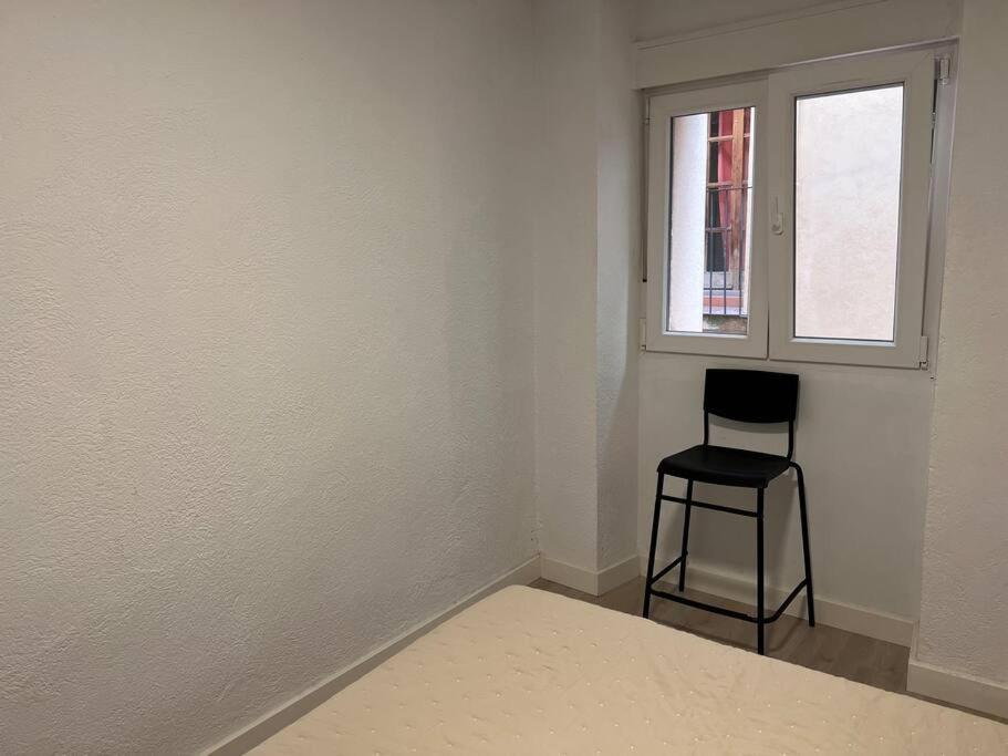 Piso En El Centro De Monistrol De Montserrat Bagian luar foto